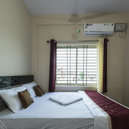 Oyo 9544 Hotel Crown Residency Mysore Extérieur photo