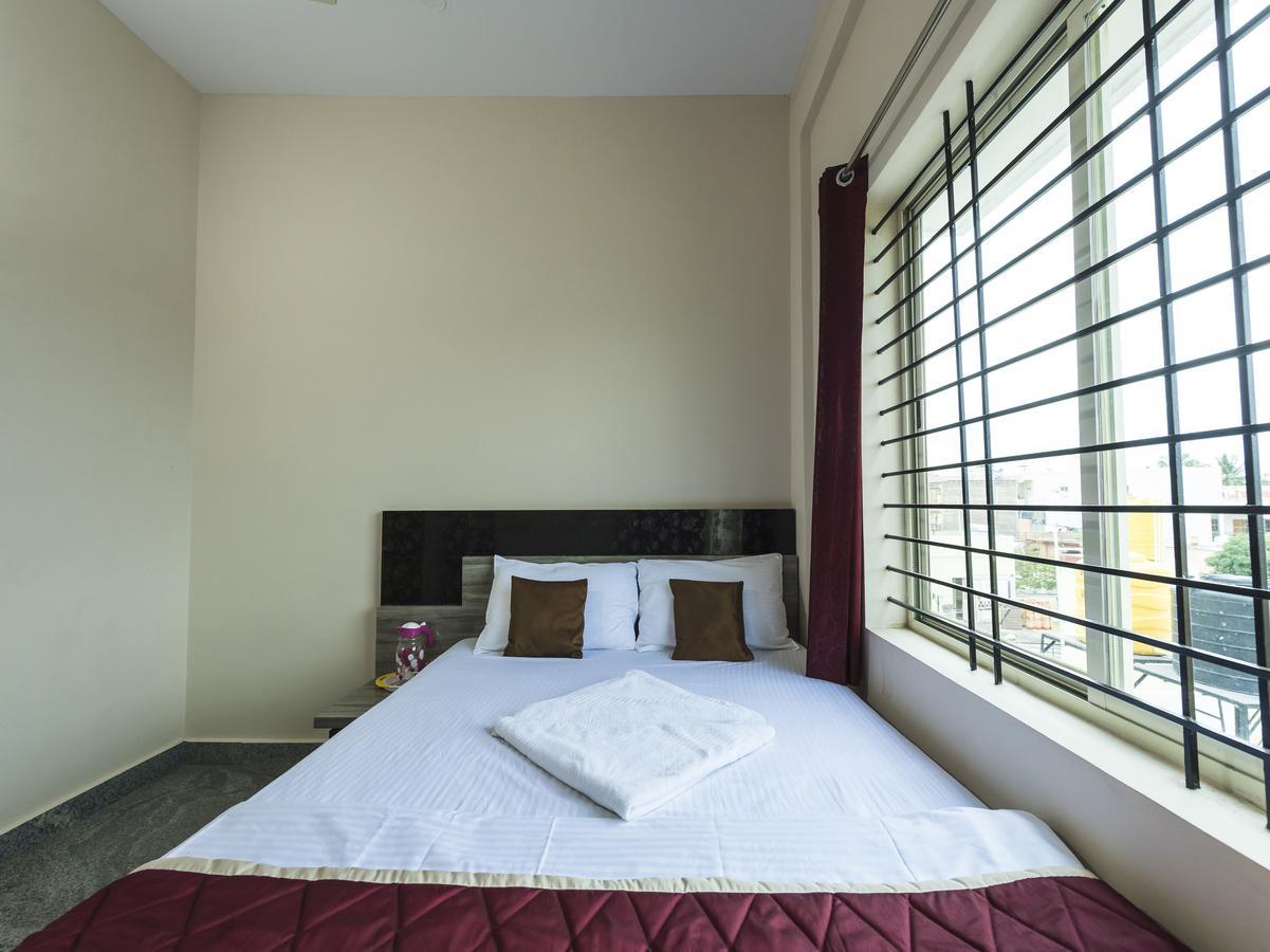 Oyo 9544 Hotel Crown Residency Mysore Extérieur photo